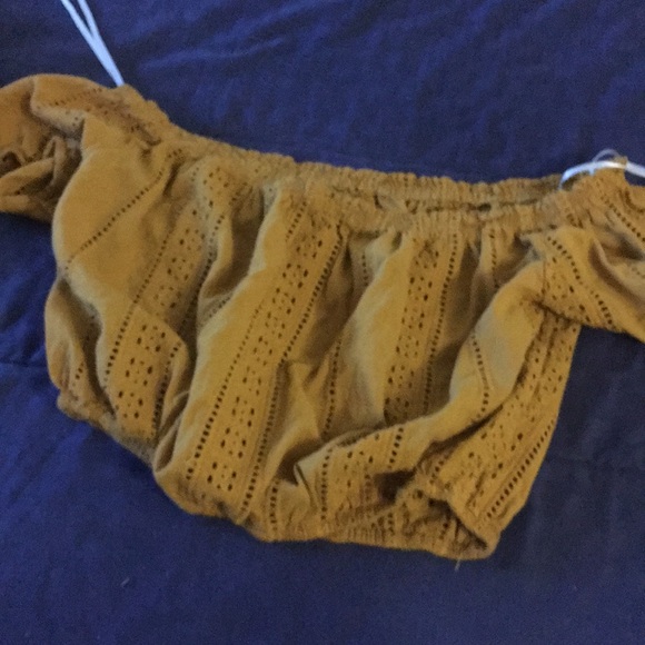 Mustard yellow crop top - Picture 5 of 5